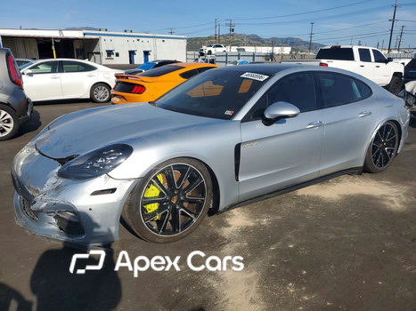 Porsche Panamera 2018 - Image 1 of 12