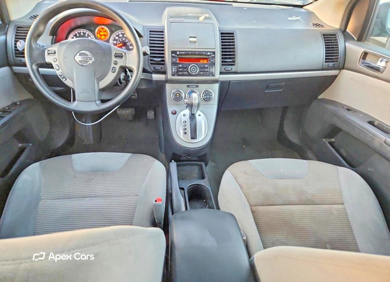 Nissan Sentra 2012