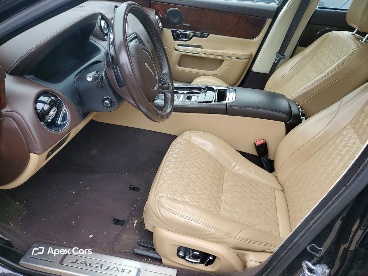 Jaguar XJ 2016