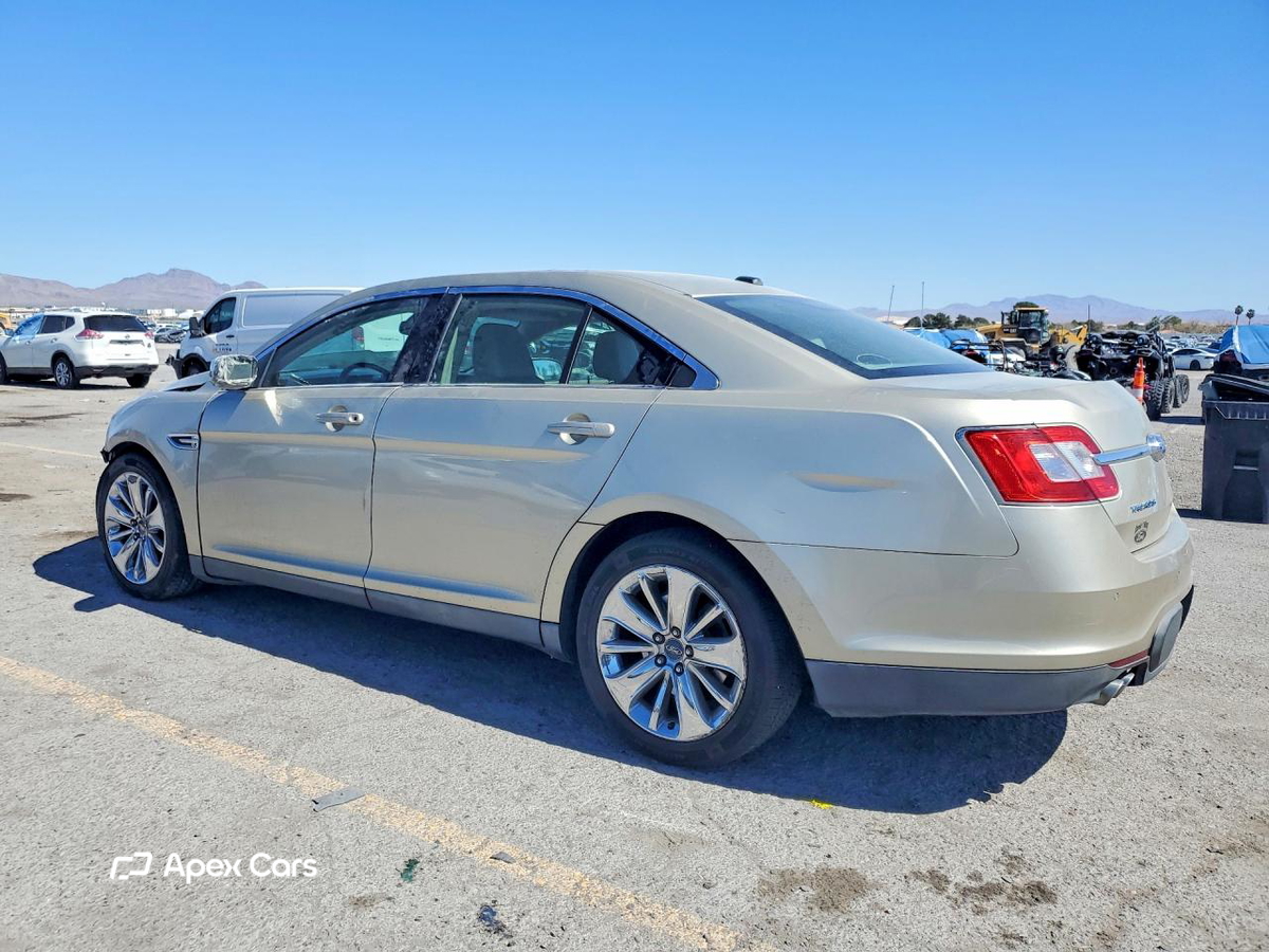 Ford Taurus 2011