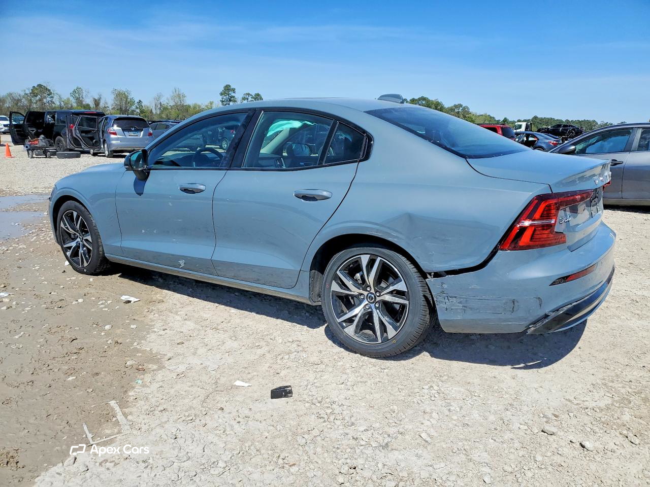 Volvo S60 2024