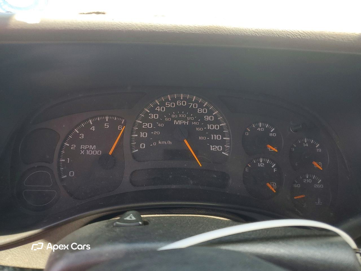 Chevrolet Silverado 2004