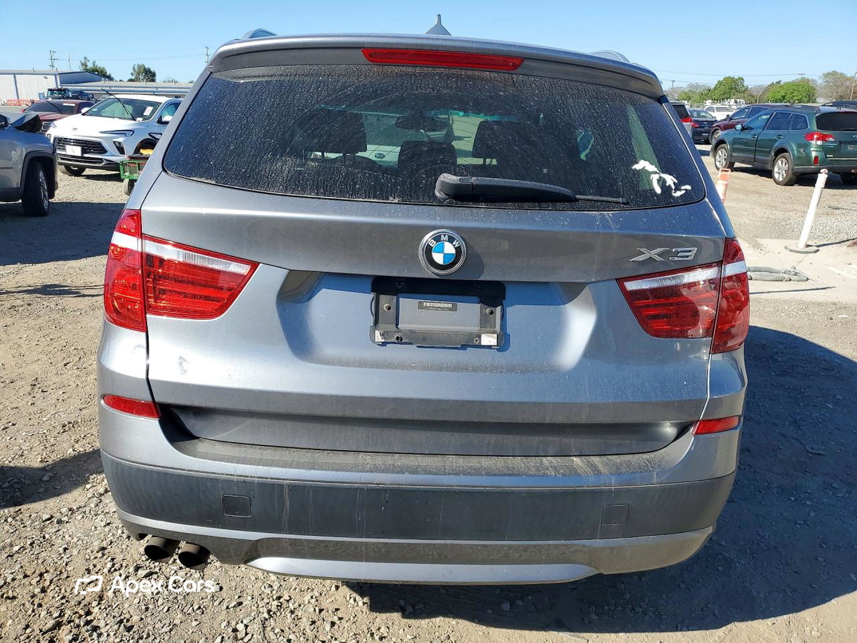 BMW X3 2011