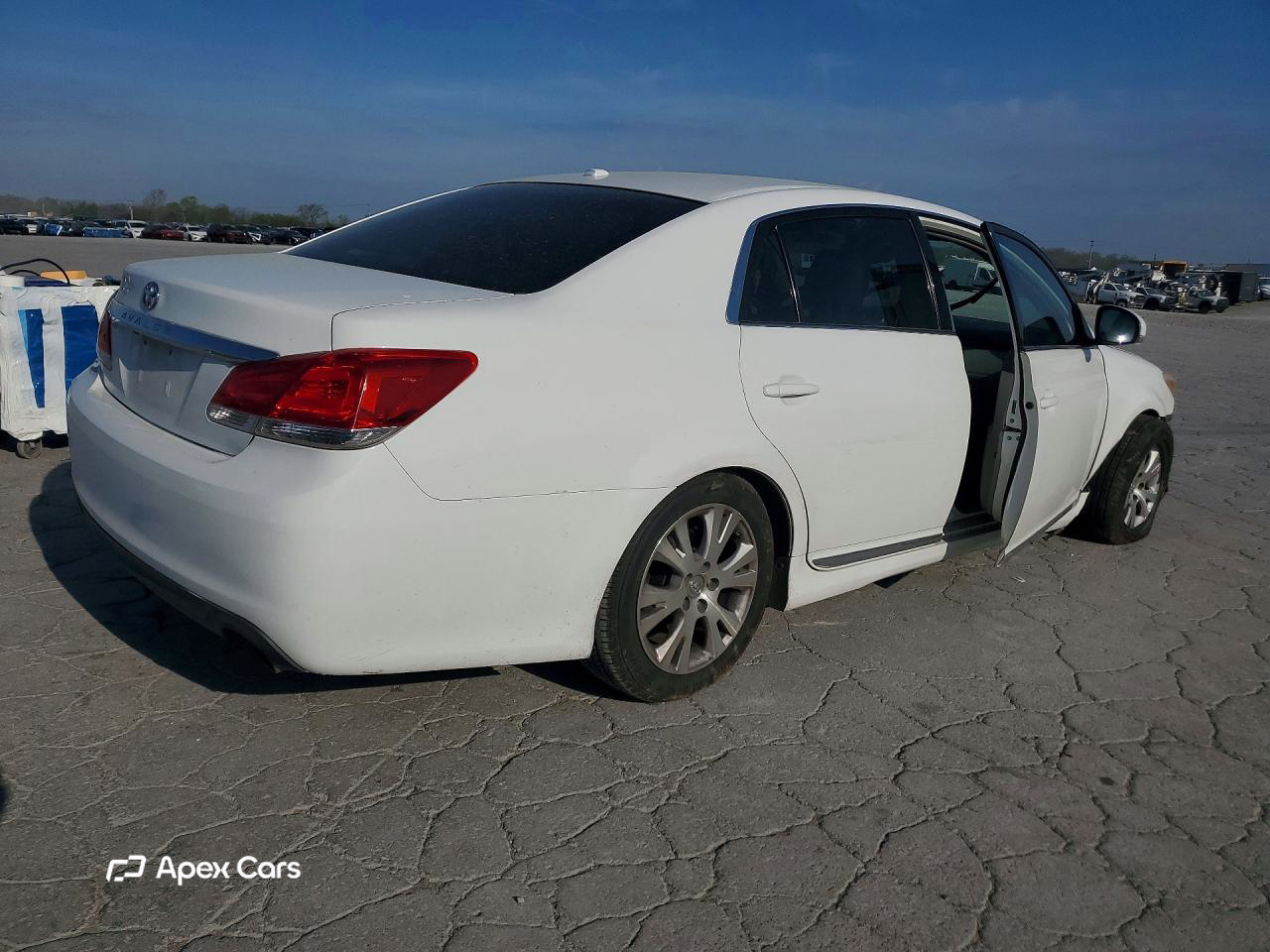 Toyota Avalon 2011