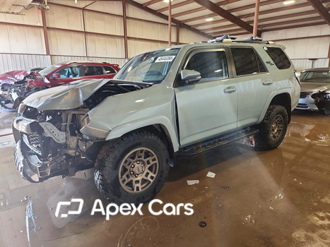 Toyota 4Runner 2022 - Image 1 of 15