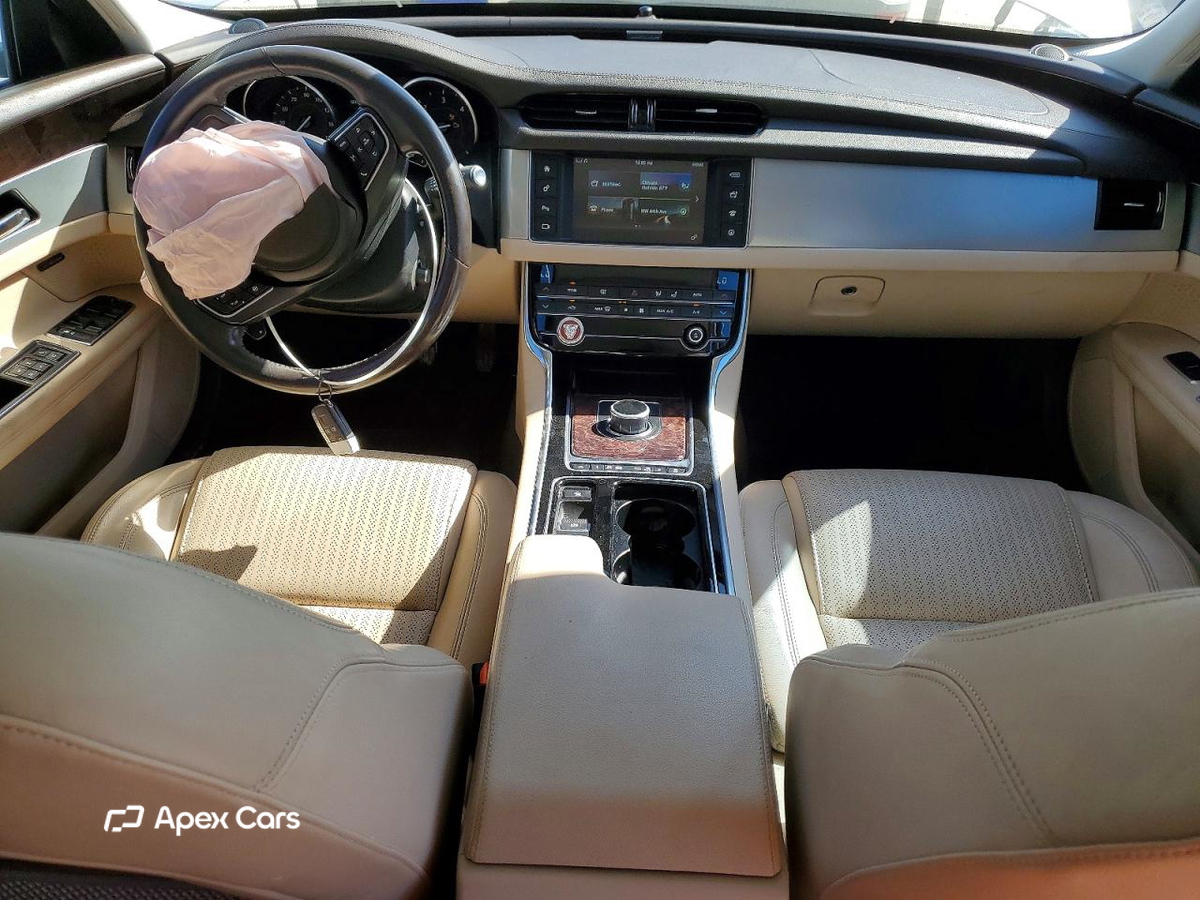 Jaguar XF 2017