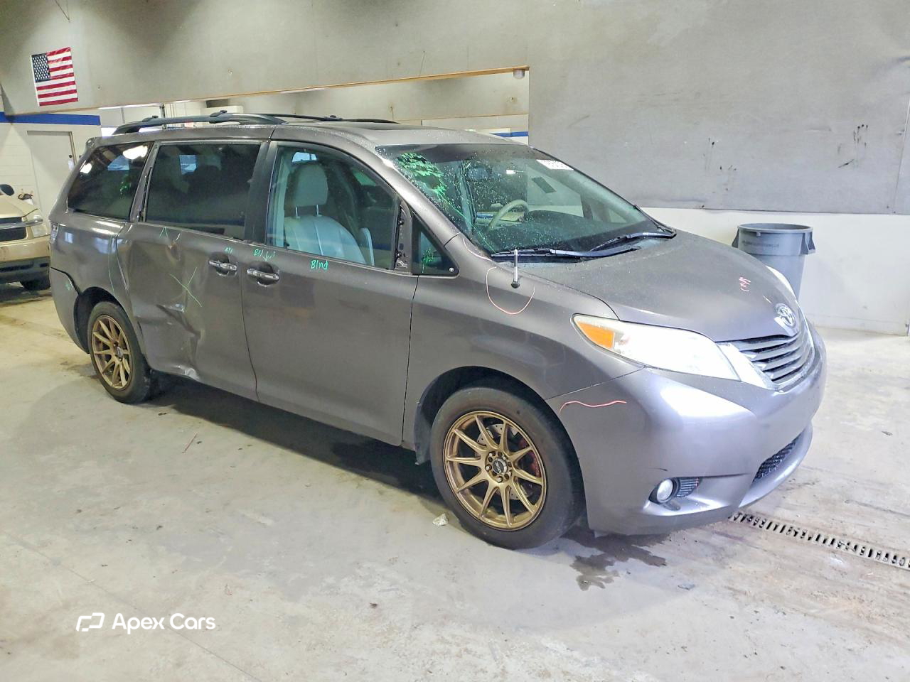 Toyota Sienna 2014