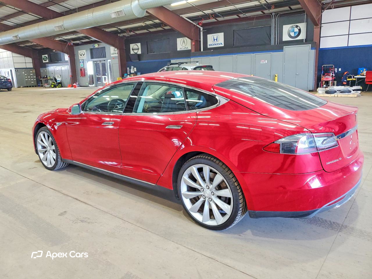 Tesla Model S 2013
