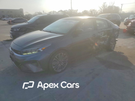 Kia Forte 2023 - Image 1 of 13