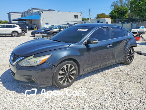Nissan Altima 2018 - Image 1 of 13