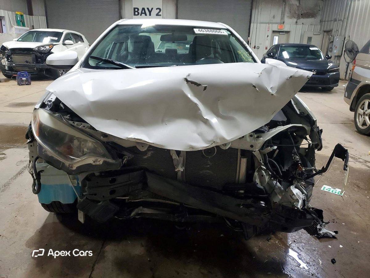 Toyota Corolla 2015