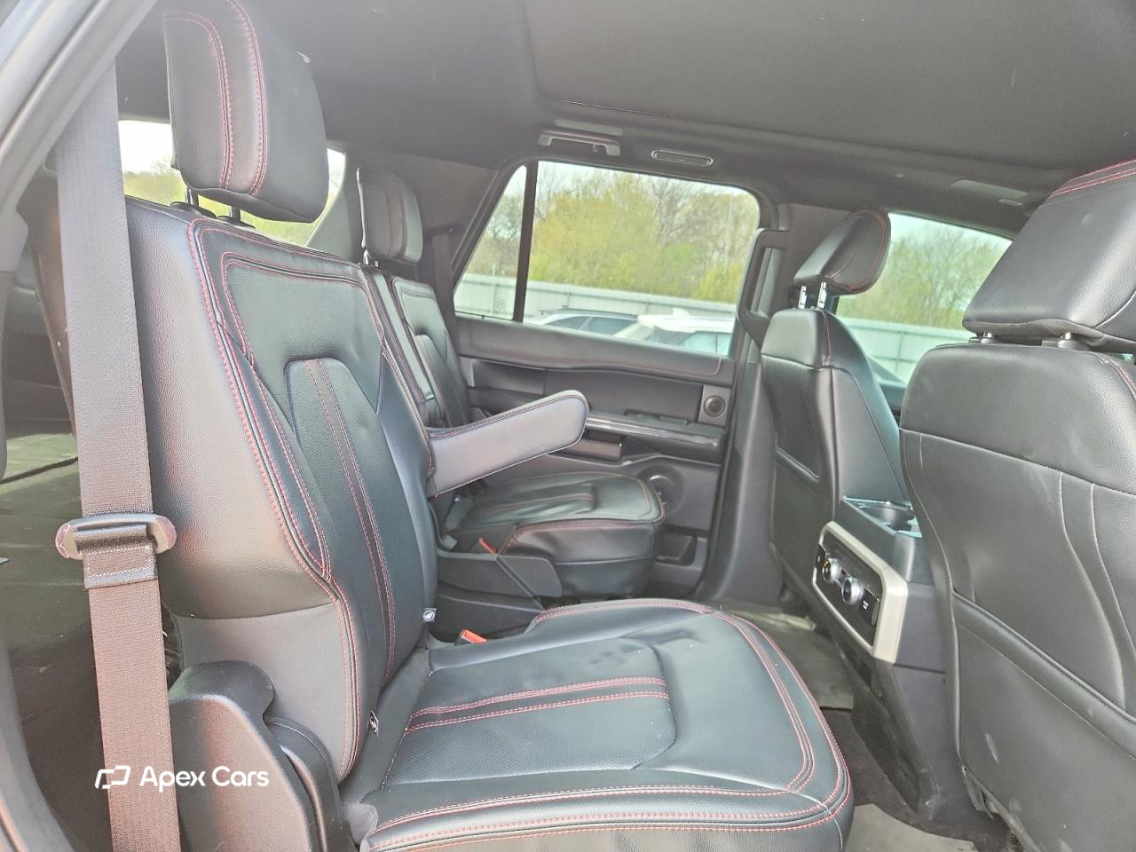 Ford Expedition 2022