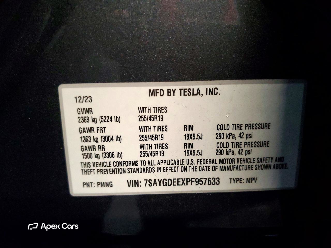 Tesla Model Y 2023