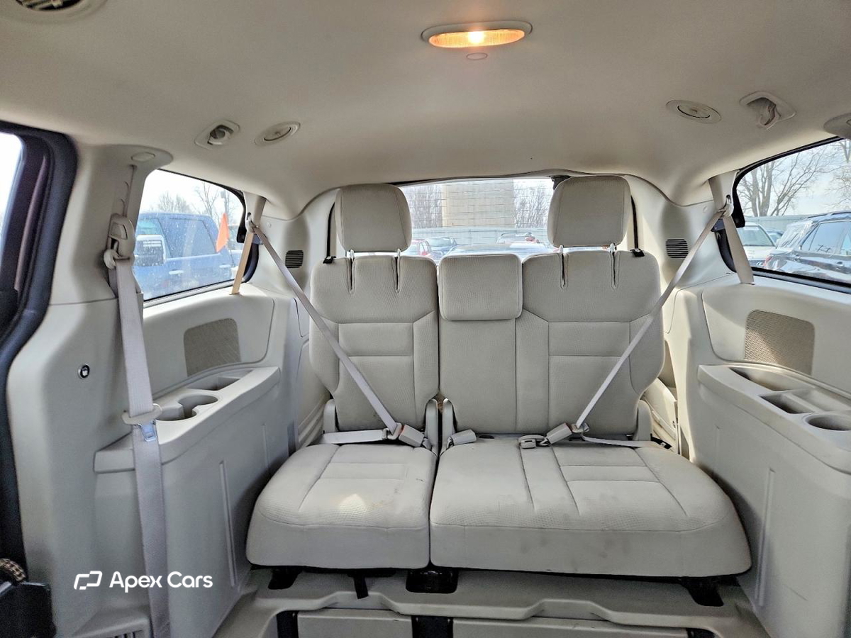 Dodge Caravan 2015