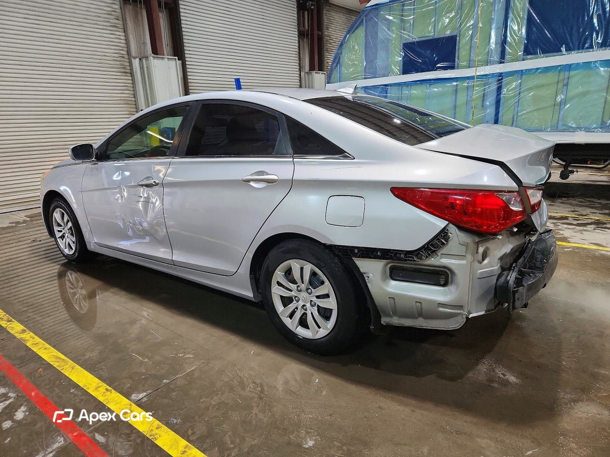 Hyundai Sonata 2012