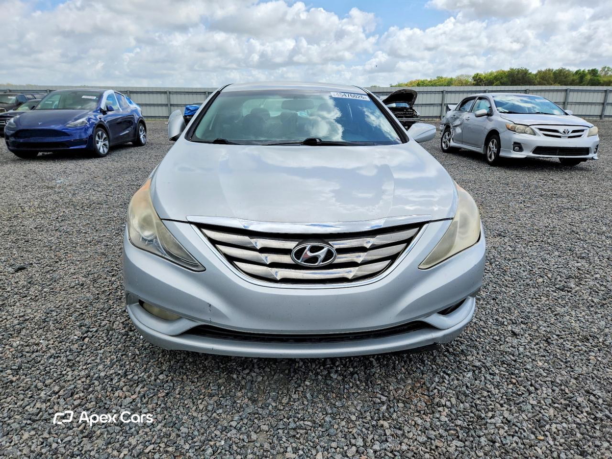 Hyundai Sonata 2013