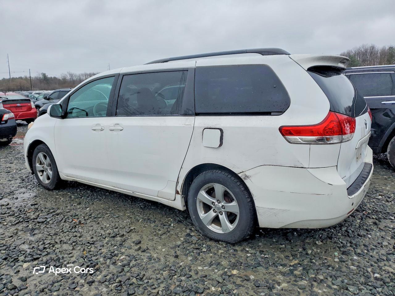 Toyota Sienna 2011