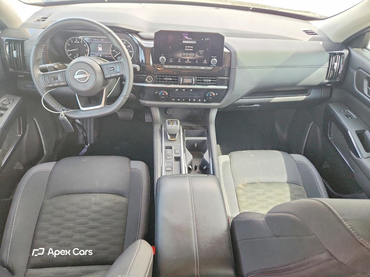 Nissan Pathfinder 2024