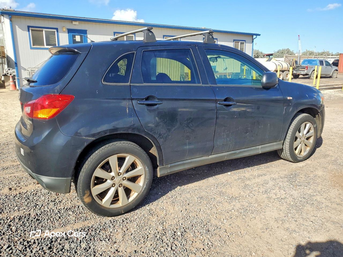 Mitsubishi Outlander 2015