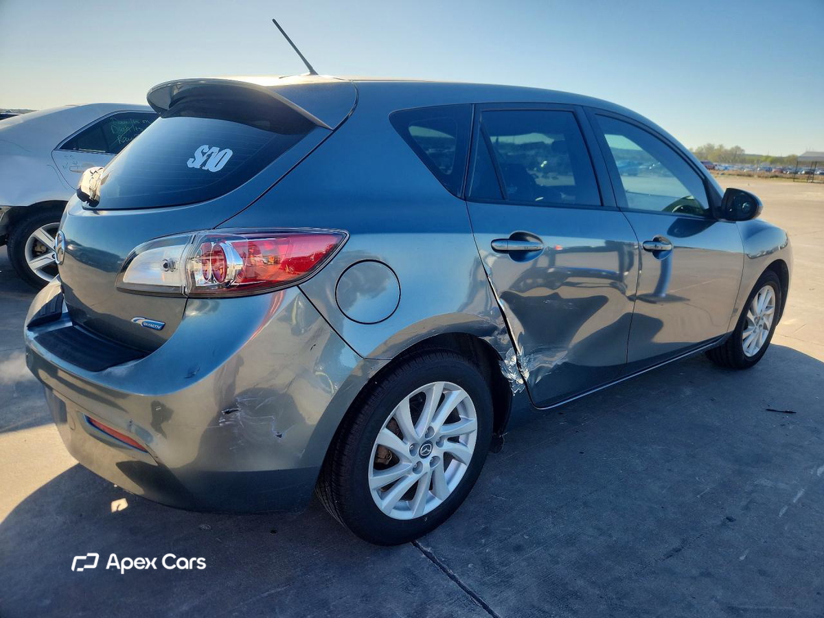 Mazda 3 2013
