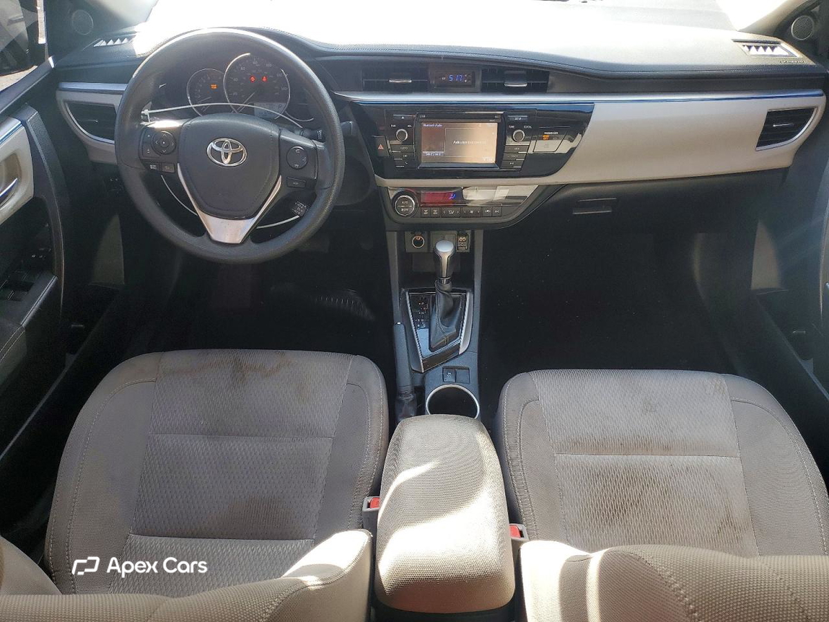 Toyota Corolla 2015