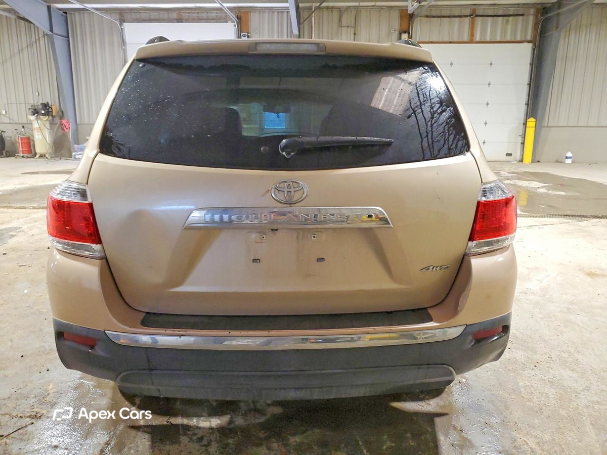Toyota Highlander 2011