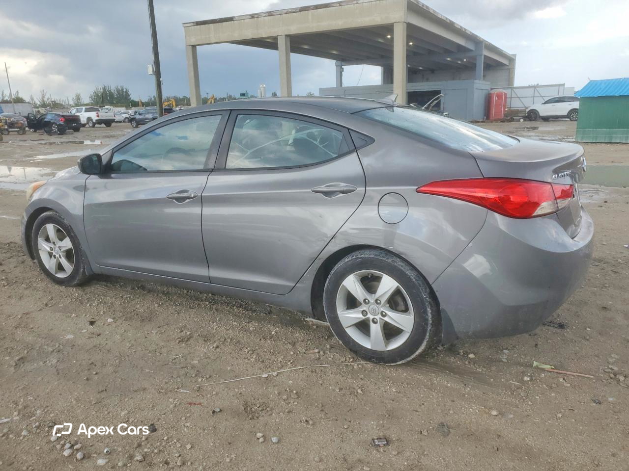 Hyundai Elantra 2013