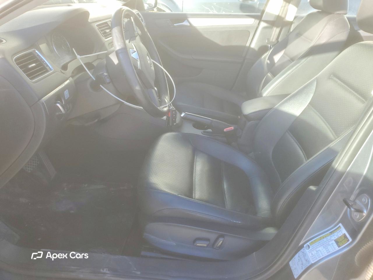 Volkswagen Jetta 2014