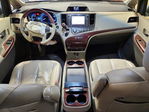 Toyota Sienna 2011