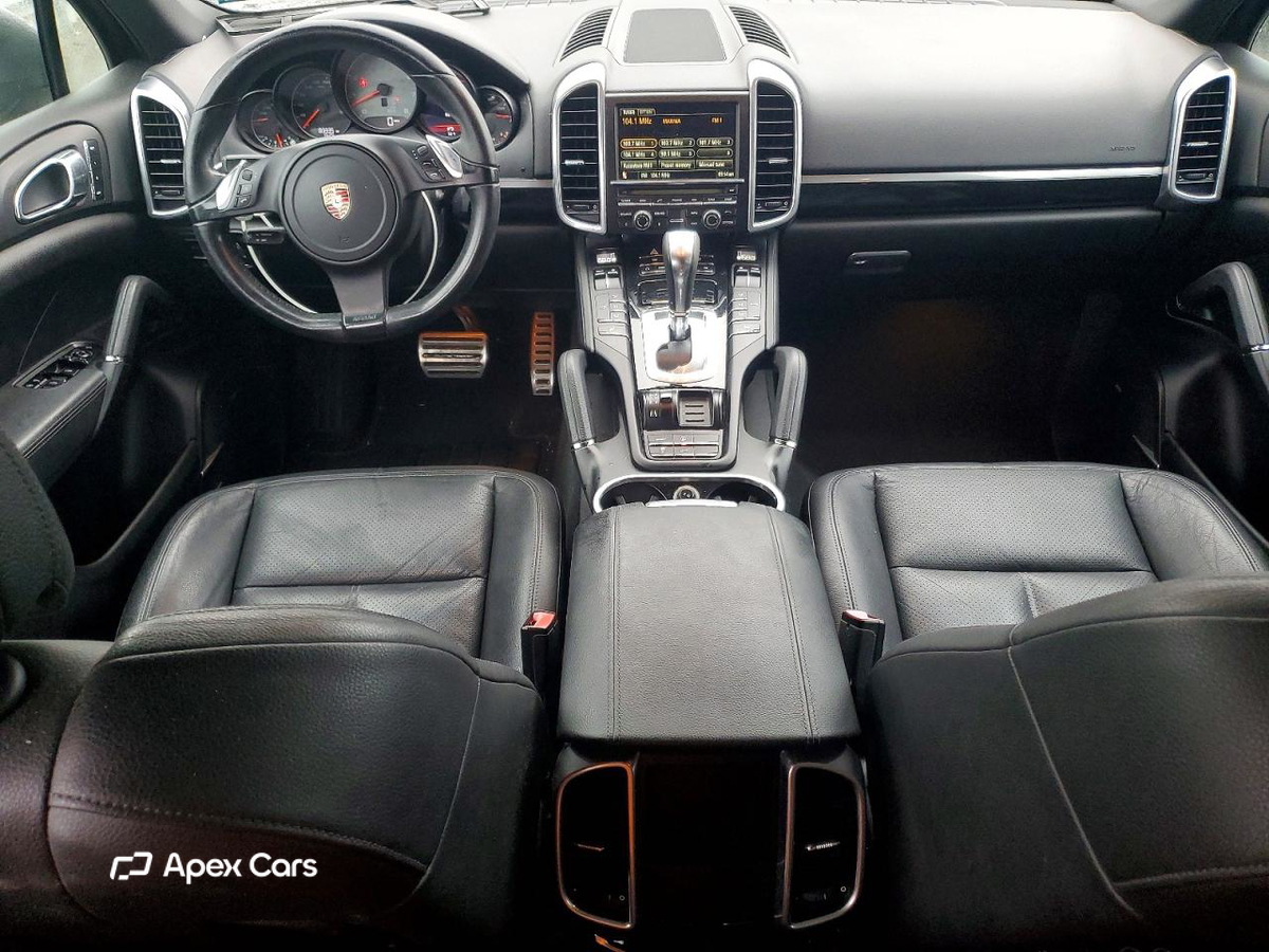 Porsche Cayenne 2012