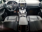 Porsche Cayenne 2012