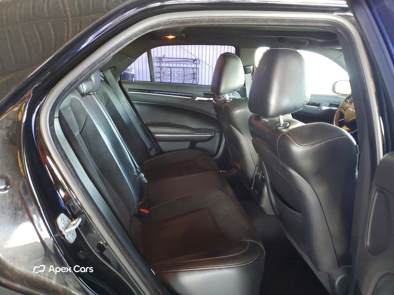Chrysler 300 2018