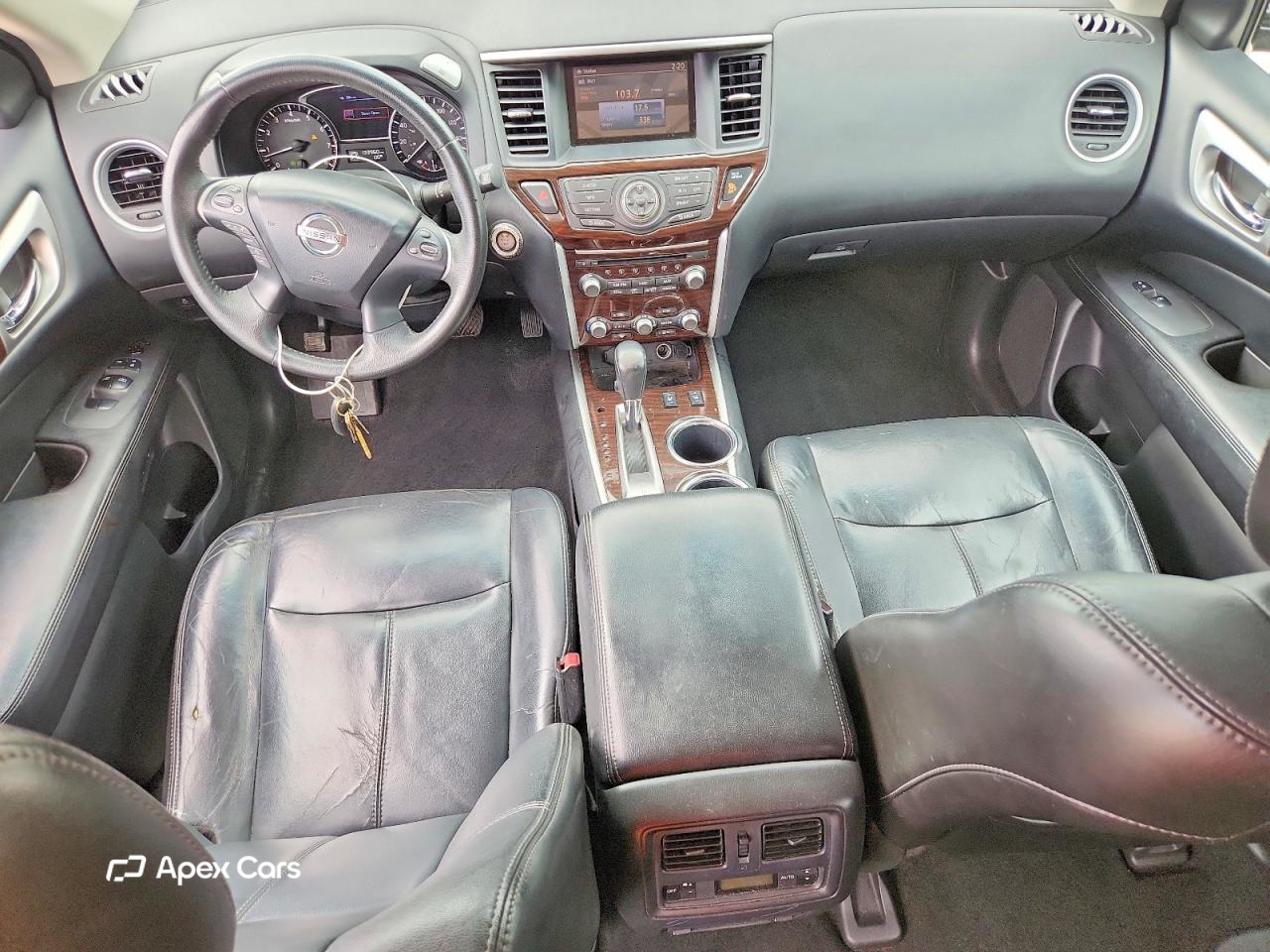Nissan Pathfinder 2013