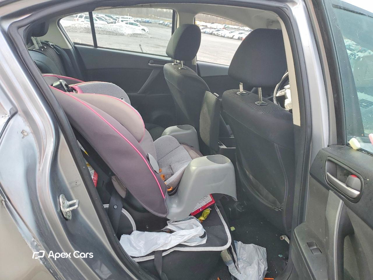 Mazda 3 2012