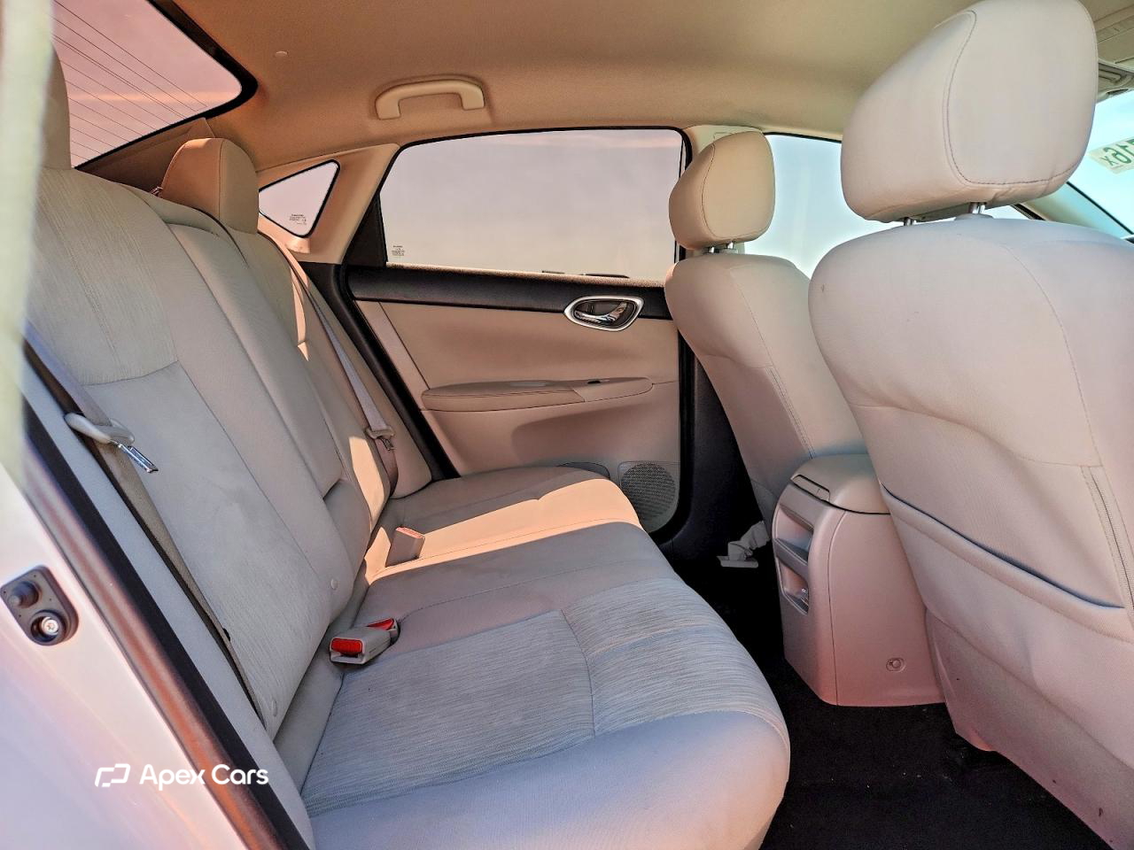 Nissan Sentra 2015