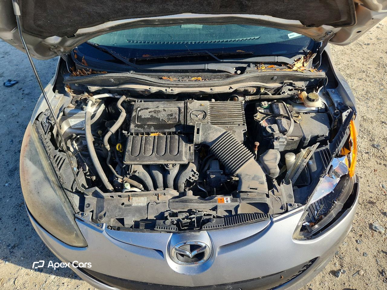 Mazda 2 2013
