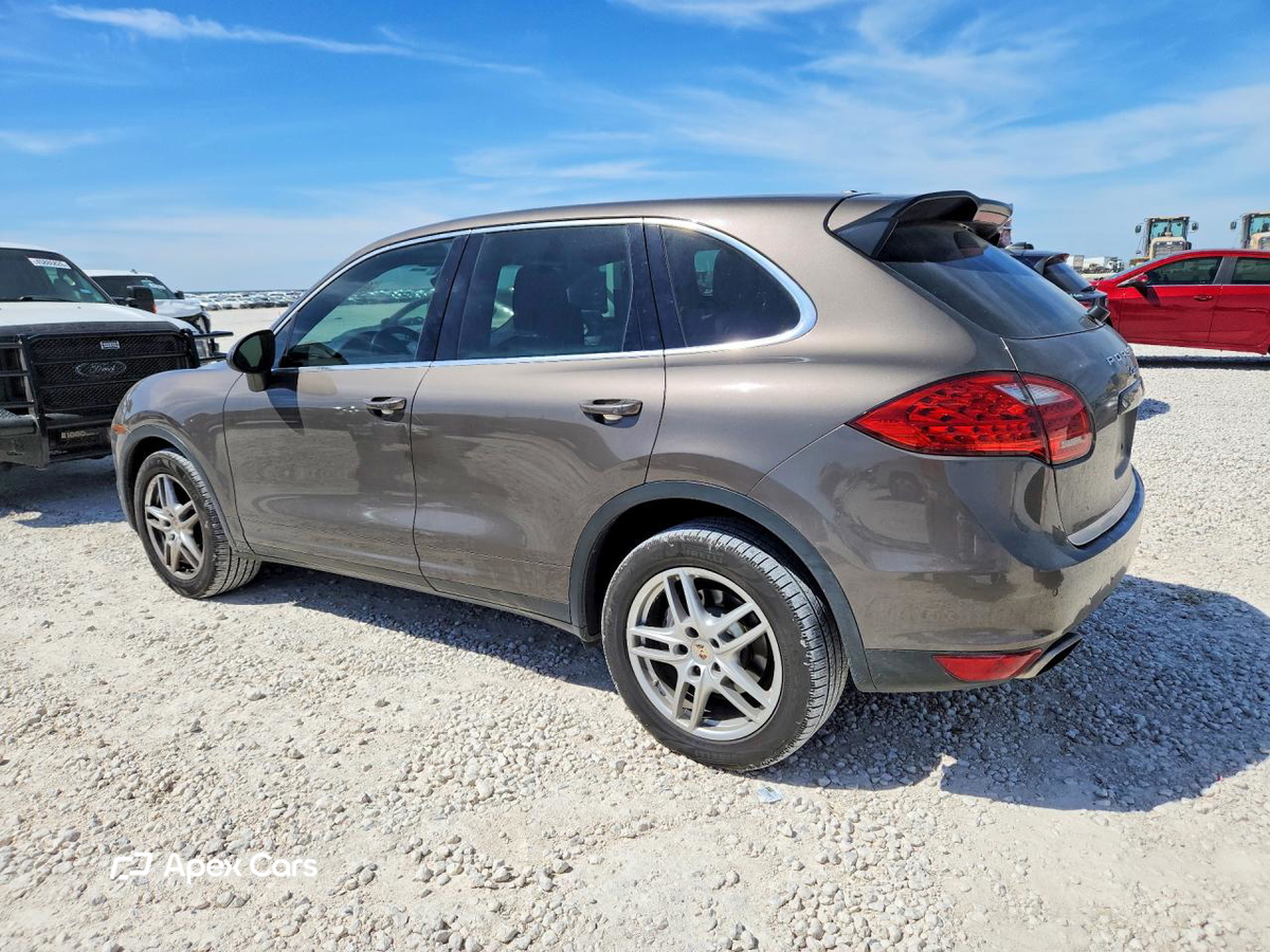 Porsche Cayenne 2012