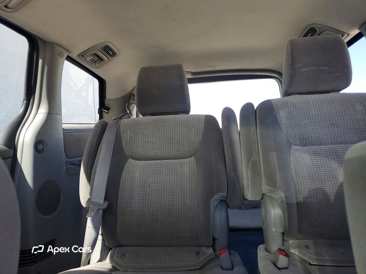Toyota Sienna 2010