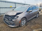 Chrysler Pacifica 2017