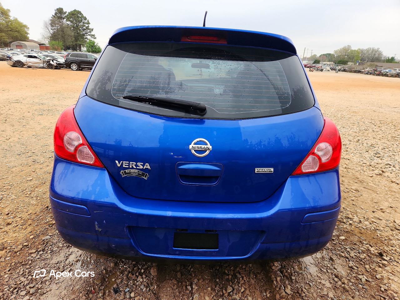 Nissan Versa 2012