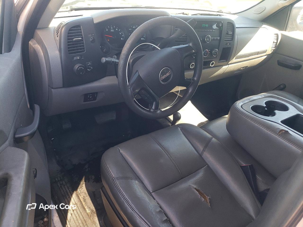 GMC Sierra 2013