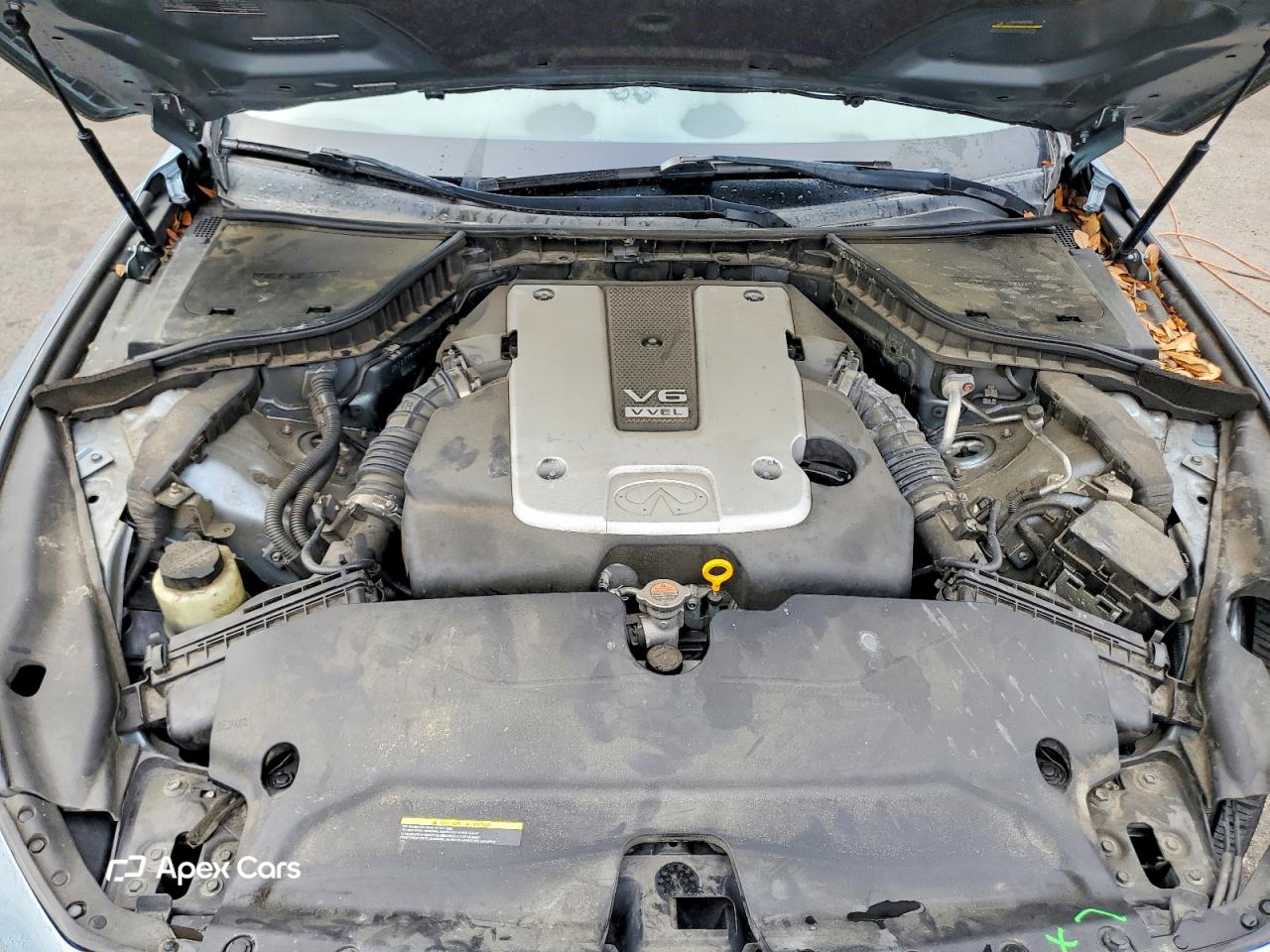 Infiniti Q50 2015