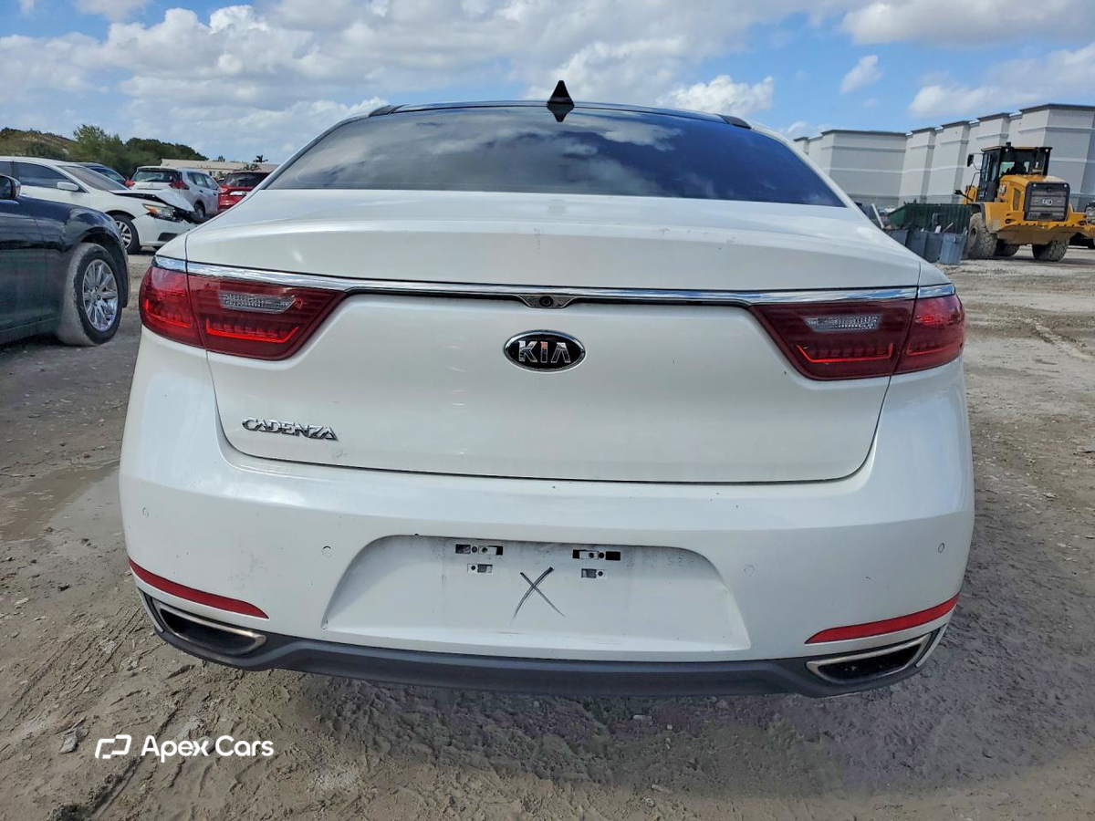 Kia Cadenza 2017