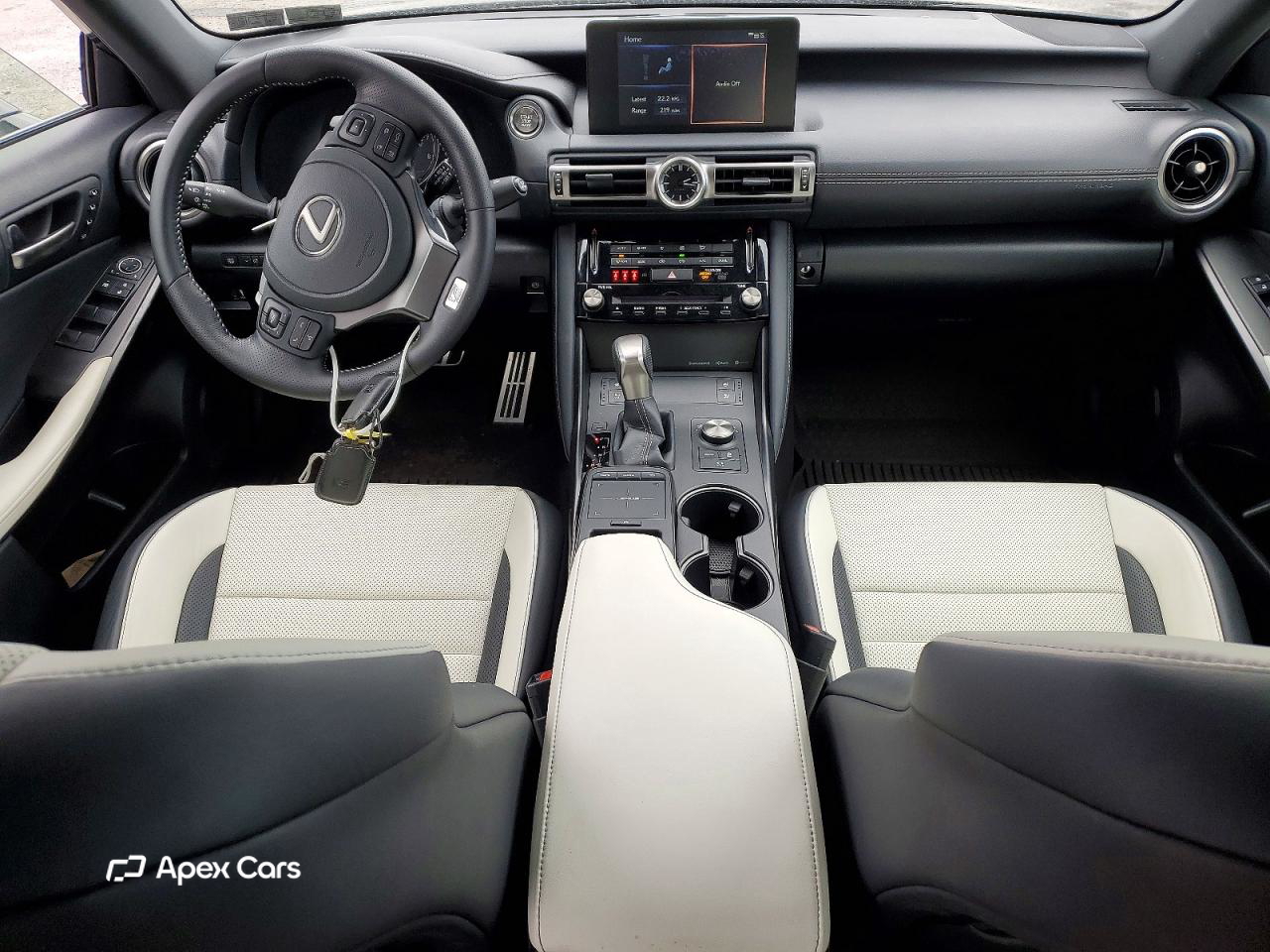 Lexus IS 2022