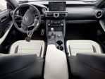 Lexus IS 2022
