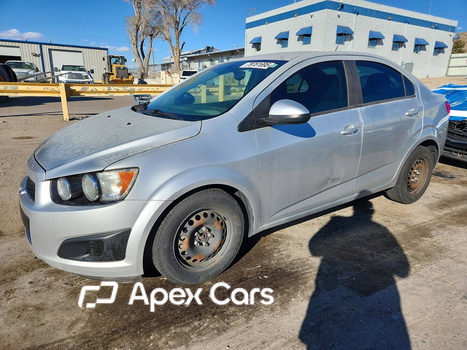 Chevrolet Sonic 2015 - Image 1 of 13
