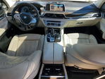 BMW Series 7 2016