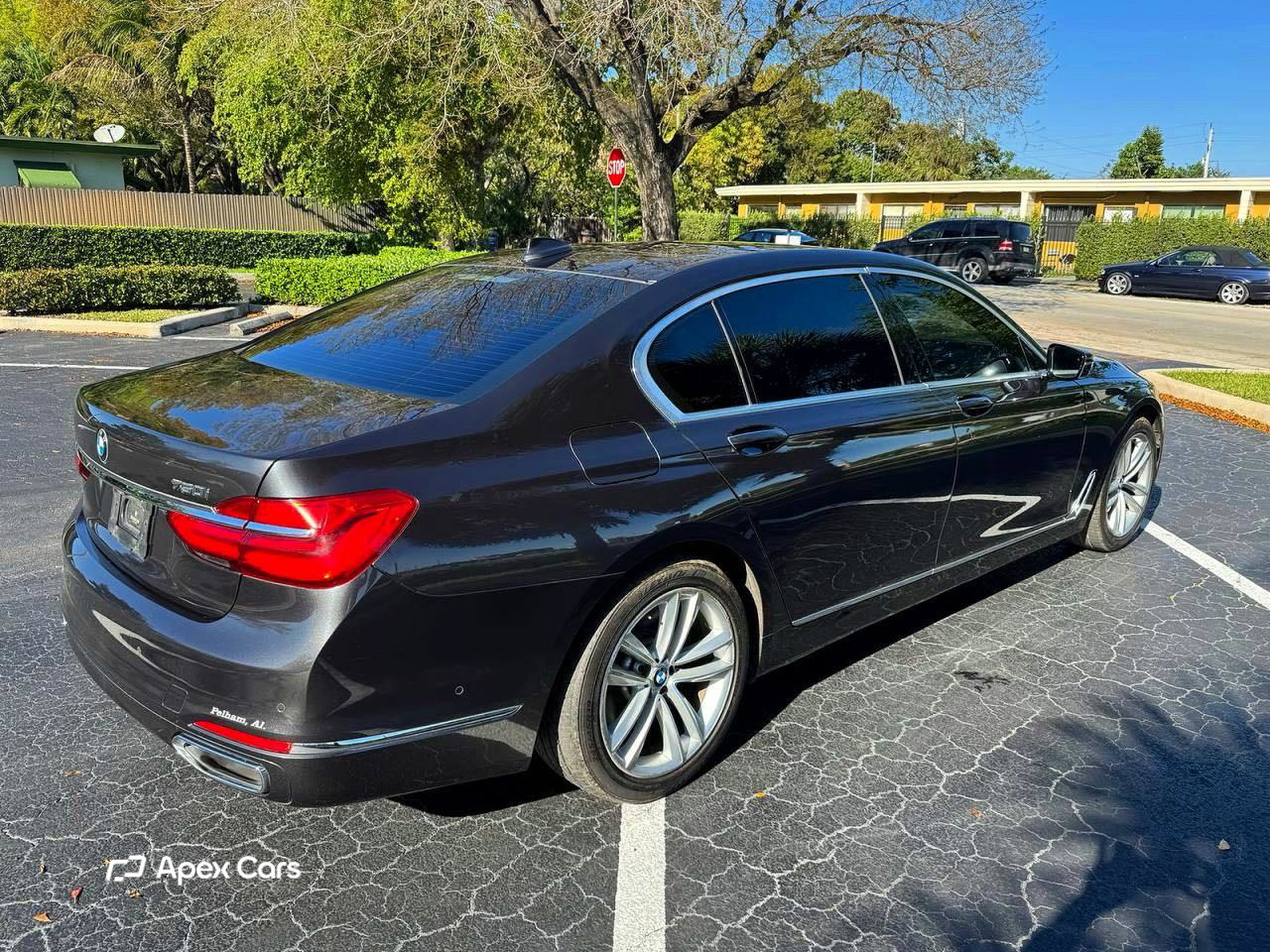 BMW Series 7 2016