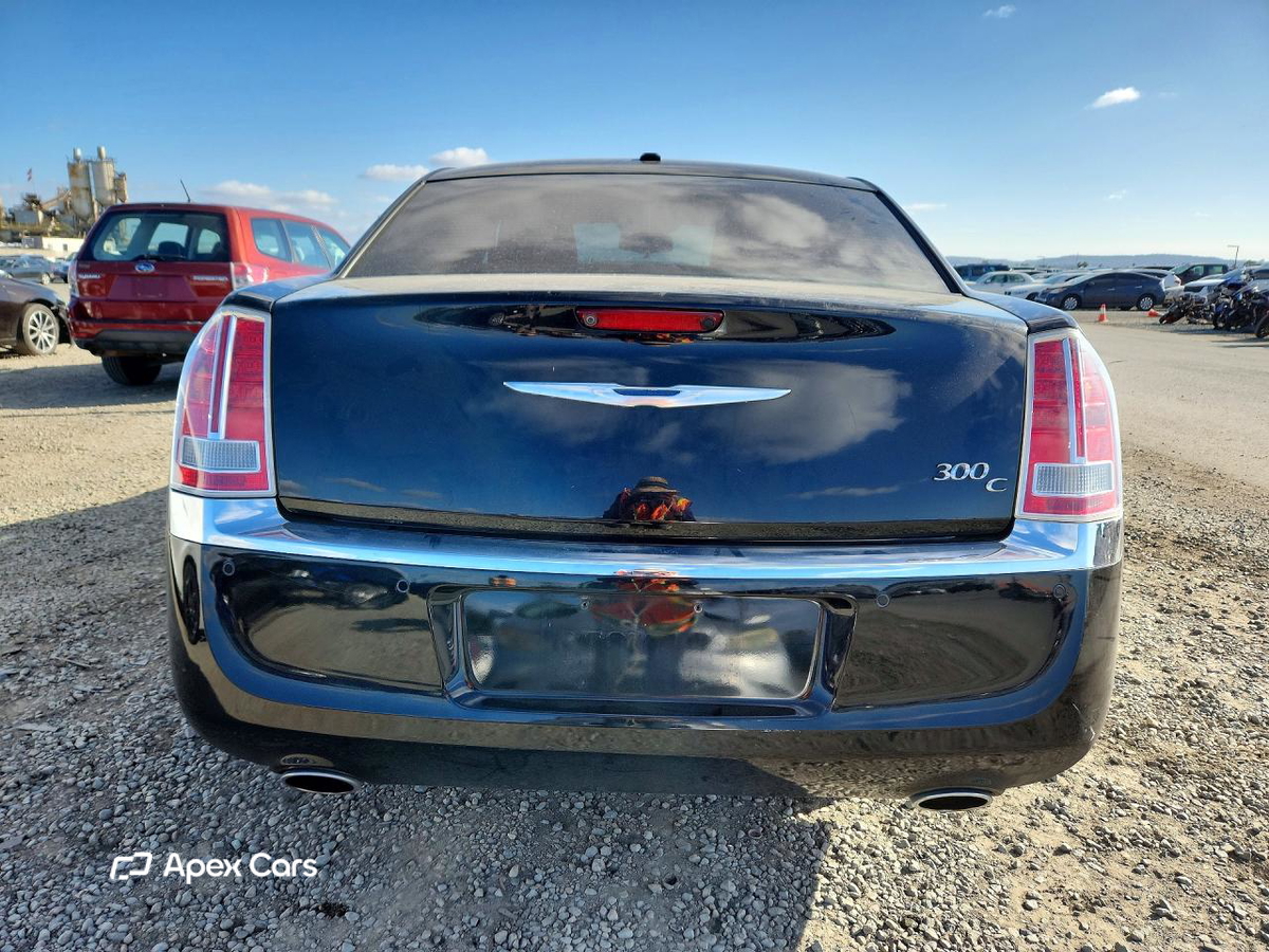 Chrysler 300 2011