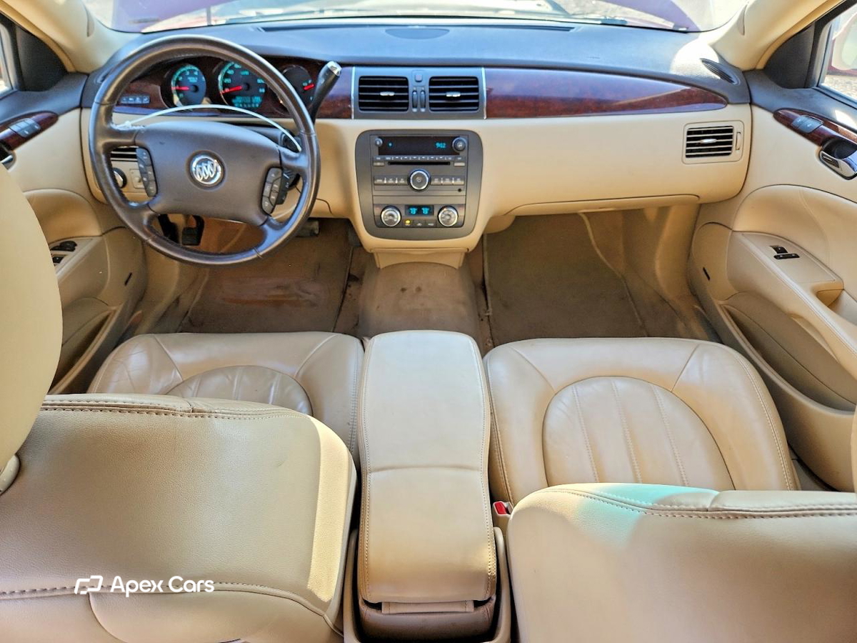 Buick Lucerne 2011
